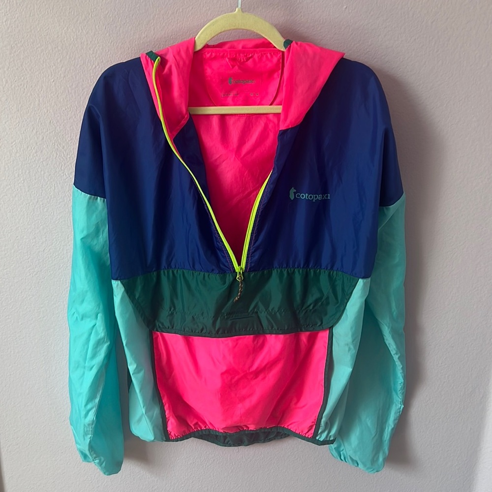 Cotopaxi windbreaker